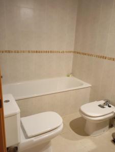 Ένα μπάνιο στο Loft con encanto en Creixell