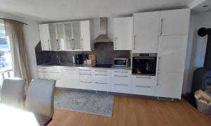 Η κουζίνα ή μικρή κουζίνα στο Dahoam am Berg