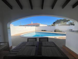 The swimming pool at or close to Villa Coral