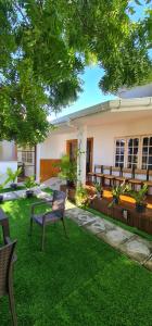 Vrt pred nastanitvijo Turtle Inn Dharavandhoo