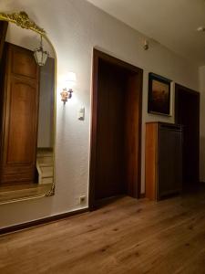 Imagine din galeria proprietății Schönes Privatzimmer an der Universitätsklinik Mainz în Mainz
