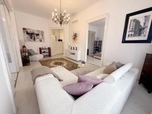 Posedenie v ubytovaní Elegant 125m2 apartment in center of Budapest