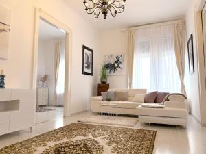 Posedenie v ubytovaní Elegant 125m2 apartment in center of Budapest