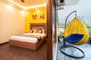 Postel nebo postele na pokoji v ubytování Lime Tree Hotel & One Bed Room Serviced Apartment - Noida Sector 50 Metro with Party Venue + 37 fotografií