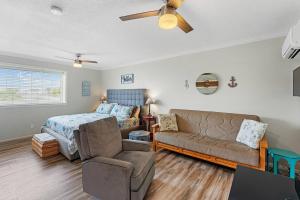 Gallery image of Beach Bliss Awaits in Flagler Beach
