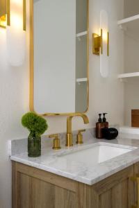 Φωτογραφία από το άλμπουμ του Bali Home and SB Beaches σε Summerland