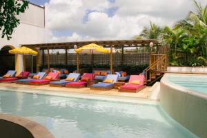 Piscina a Café Jeri Hotel o a prop