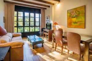 Et opholdsområde på Apartamentos Turísticos Las Nieves