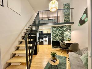 Φωτογραφία από το άλμπουμ του Rock Mary's Mini Studio στη Βουδαπέστη