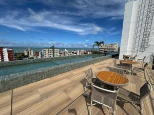 Θέα στο ποτάμι κοντά σε αυτό το διαμέρισμα