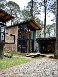 Budova, kde se vila nachází