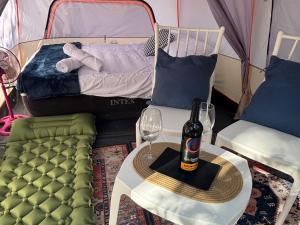 Postel nebo postele na pokoji v ubytování BACALAR INN Hotel