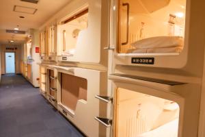 Fotografie z fotogalerie ubytování Capsule Hotel Asahi Plaza Shinsaibashi - Men's Only v Osace