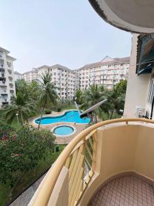 Bazén v ubytování 3BR Permata Homestay - Ocean Oasis in Port Dickson nebo v jeho okolí