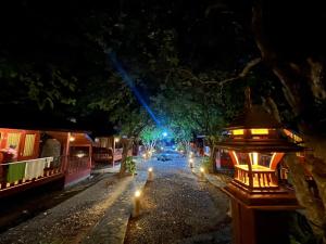 Photo de la galerie de l'établissement แสนสุข รีสอร์ท ขนอม, à Ban Talat Bang Not