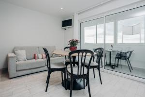 Posezení v ubytování Hôtel Valencia + 44 fotografií