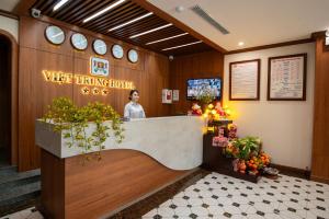 Vstupní hala nebo recepce v ubytování Khách sạn Việt Trung