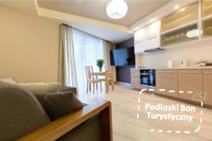 Kuchyňa alebo kuchynka v ubytovaní Apartment Royal III