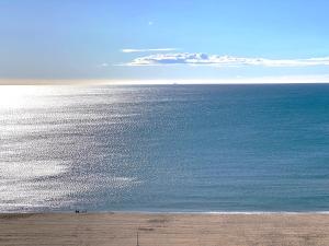 Fotografie z fotogalerie ubytování Penthouse on the beach v destinaci Empuriabrava