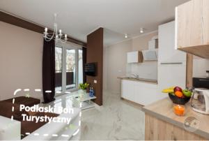 Kuchyňa alebo kuchynka v ubytovaní Apartment Royal II