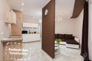 Kuchyňa alebo kuchynka v ubytovaní Apartment Royal II