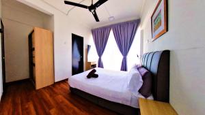 Billede fra billedgalleriet på 6-13pax, Duplex Sea View Suites i Kampong Arab