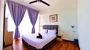 Billede fra billedgalleriet på 6-13pax, Duplex Sea View Suites i Kampong Arab