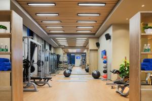 Fitness centrum a/nebo fitness zařízení v ubytování Wanda Realm Jingzhou