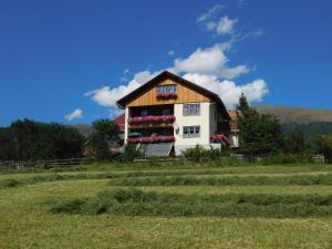 Fotografia z galérie ubytovania Holmbauer Ferienwohnung Panoramablick v destinácii Ober-Etrach