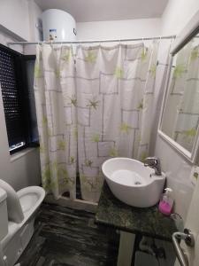 Koupelna v ubytování Hotel Livia