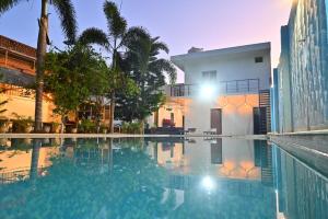 Πισίνα στο ή κοντά στο Villa Happiness - The Private Pool Villa