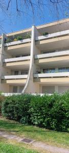 Budova, v ktorej sa apartmán nachádza