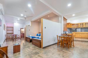 Kuchyň nebo kuchyňský kout v ubytování Ark Cabin Villa + 37 fotografií