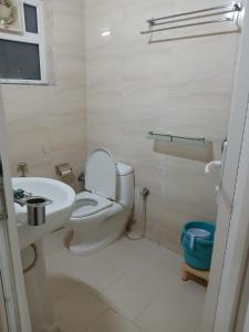 Et badeværelse på Himdarshan view cottage