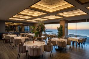 Restaurace v ubytování The Vista At Hilton Tel Aviv
