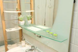 A bathroom at Torretta d'Assisi