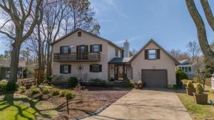 Gallery image of Waterfront 5-Bedroom Home in Ocean Pines Spacious & Luxurious Retreat in Ocean Pines