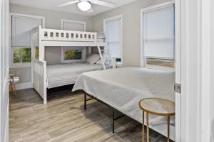 Gallery image of Charming Single-Family Home Between Ocean City & Assateague Island Pet-Friendly Retreat in Berlin