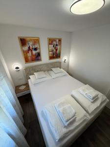 Postel nebo postele na pokoji v ubytování Apartment Goran