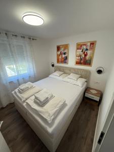 Postel nebo postele na pokoji v ubytování Apartment Goran