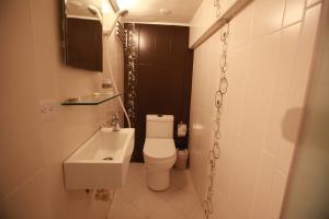 Baðherbergi á Bai Ji Yi B&B