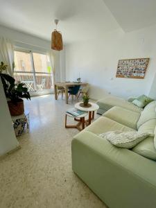 Χώρος καθιστικού στο Akiteness House Tarifa +25 φωτογραφίες