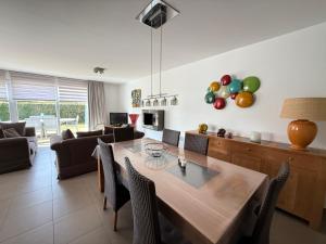 Televisyen dan/atau pusat hiburan di Les Cerfs Volants - Dunes Du Golf - Maison 7 pers - Wimereux