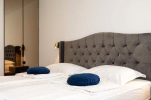 Posteľ alebo postele v izbe v ubytovaní Seaside Luxury Apartment Tanita