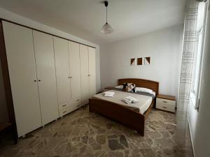 A bed or beds in a room at Casa Ciccio