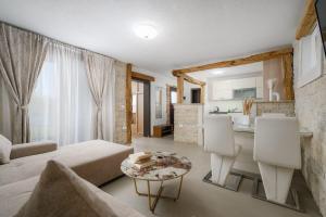 Η κουζίνα ή μικρή κουζίνα στο Apartment Eden