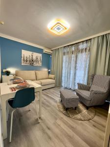 Χώρος καθιστικού στο Appartamento moderno centrale WIFI Free b +25 φωτογραφίες