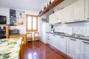 Dapur atau dapur kecil di Belocations - La Limonaia
