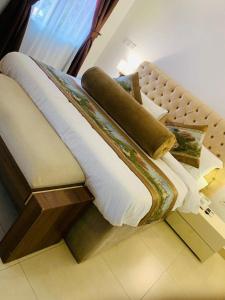 Posezení v ubytování Swiss Pearl Continental Suite