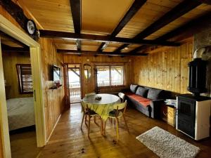 Fotografie z fotogalerie ubytování Apartman Orlovo oko v destinaci Mandići